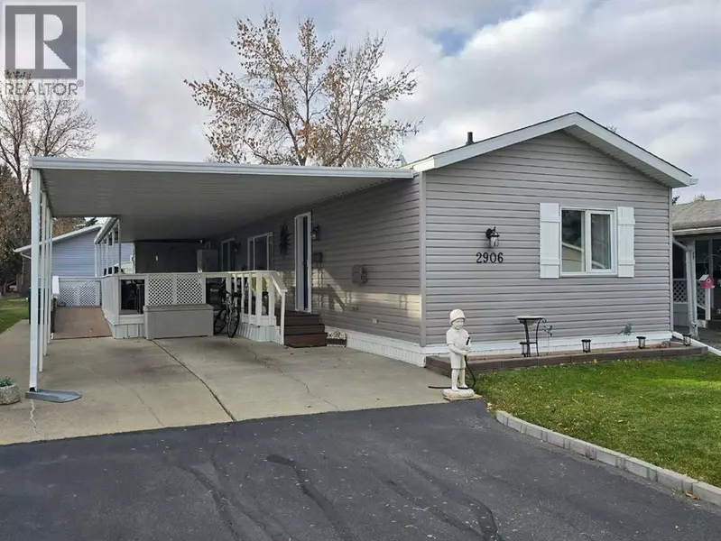 2906 30 Avenue S, Lethbridge, AB T1K6S7