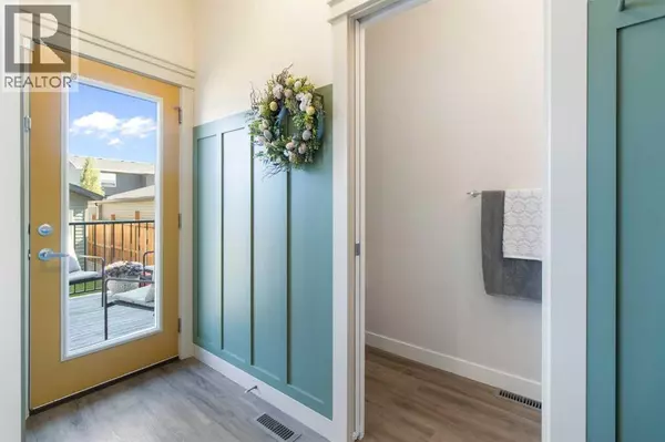 Cochrane, AB T4C2A3,112 Fireside Crescent