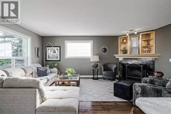 Calgary, AB T2Z3Y5,177 Douglas Glen Manor SE