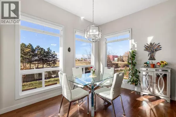 Airdrie, AB T4A0H2,186 Ravenscroft Green SE