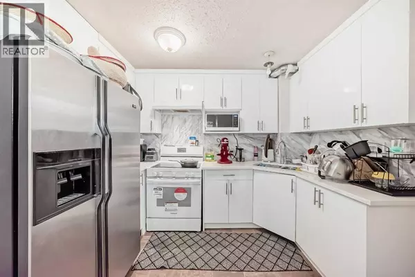 Calgary, AB T3J3A2,11 Falsby Way NE