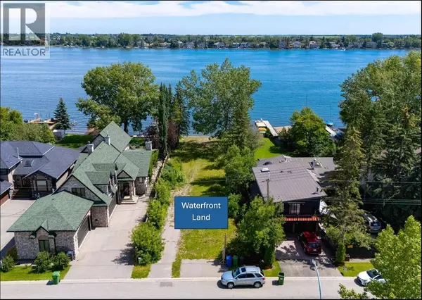 Chestermere, AB T1X1B5,720 West Chestermere Drive