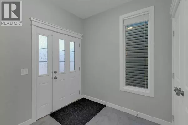 Calgary, AB T3P0R6,98 Evanscrest Terrace NW