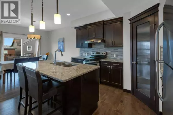 Calgary, AB T3P0R6,98 Evanscrest Terrace NW