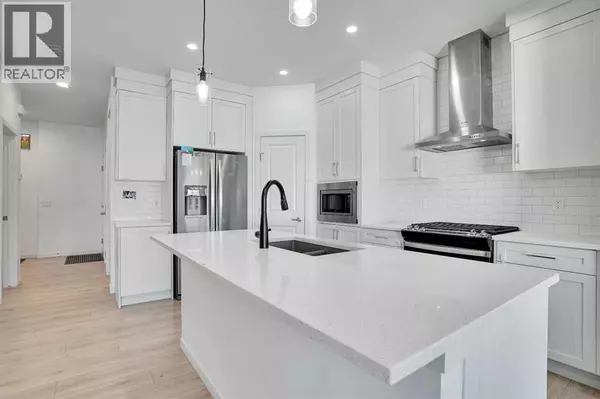 Airdrie, AB T4B5K1,1517 Bayview Point SW