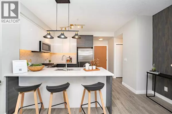 Calgary, AB T3E8A9,3122, 95 Burma Star Road SW