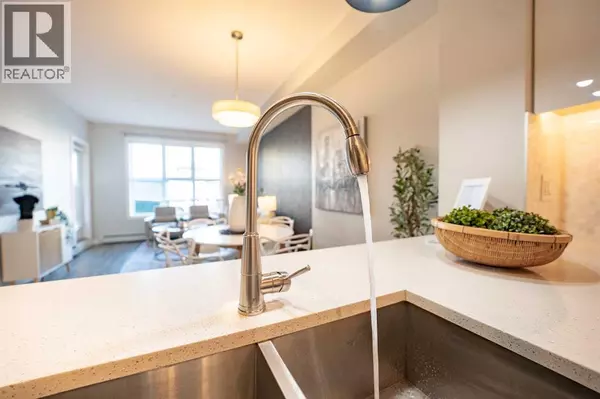 Calgary, AB T3E8A9,3122, 95 Burma Star Road SW