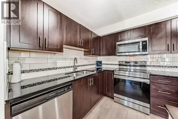 Calgary, AB T2Z4R2,1312, 755 COPPERPOND Boulevard SE