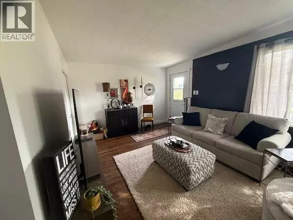 Drumheller, AB T0J0Y6,204B 9 Avenue SE