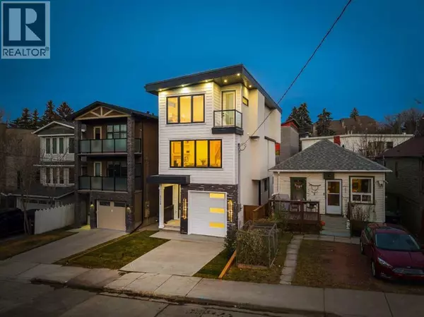 Calgary, AB T2T4L9,2518 16B Street SW