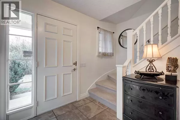 Calgary, AB T2Y4C6,103 Pump Hill Place SW