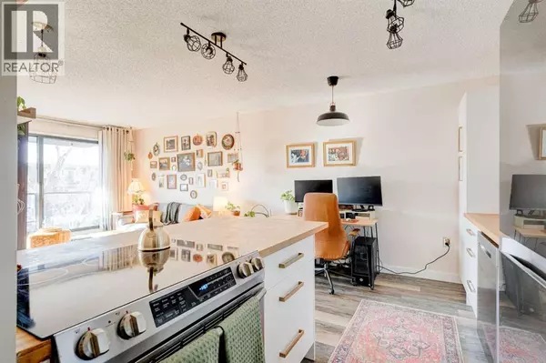 Calgary, AB T3C0N2,309, 1602 11 Avenue SW