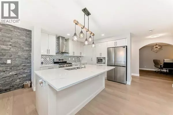 Calgary, AB T2Z4R7,24 Copperfield Manor SE