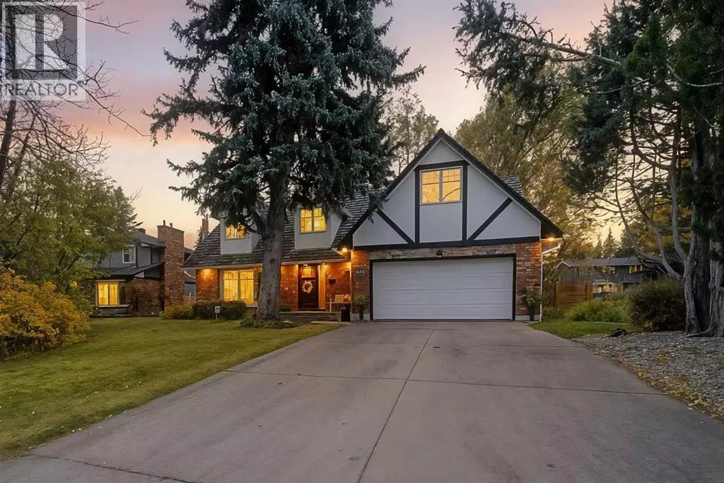 Calgary, AB T2J1Z9,631 Willoughby Crescent SE