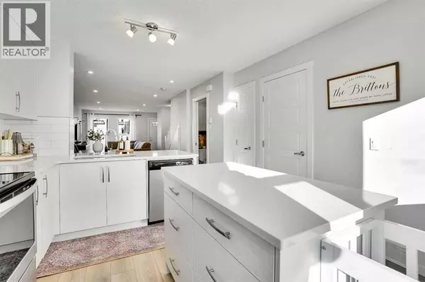 Calgary, AB T3M3E3,128 Cranbrook Square SE