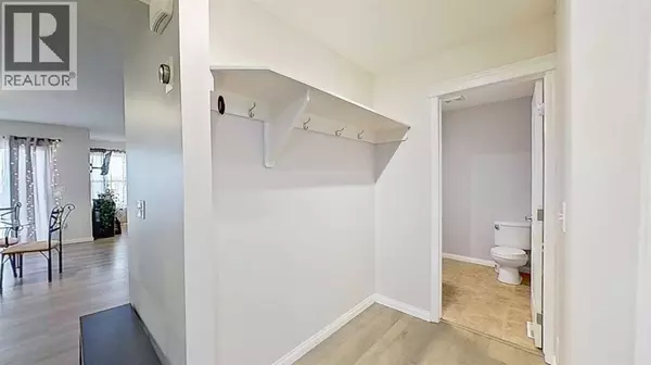 Carstairs, AB T0M0N0,728 Carriage Lane Drive