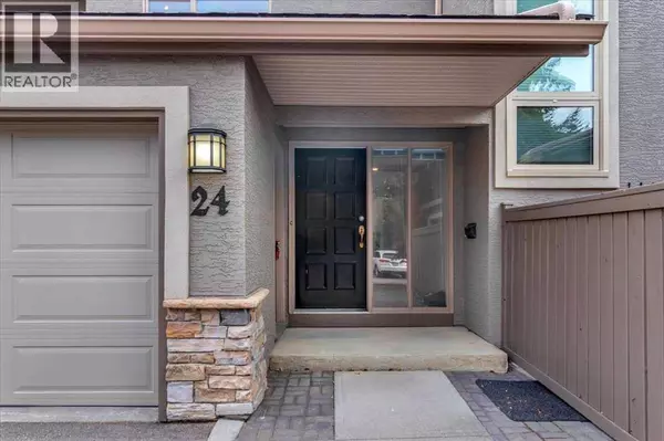 Calgary, AB T3B3Y7,24, 1815 Varsity Estates Drive NW