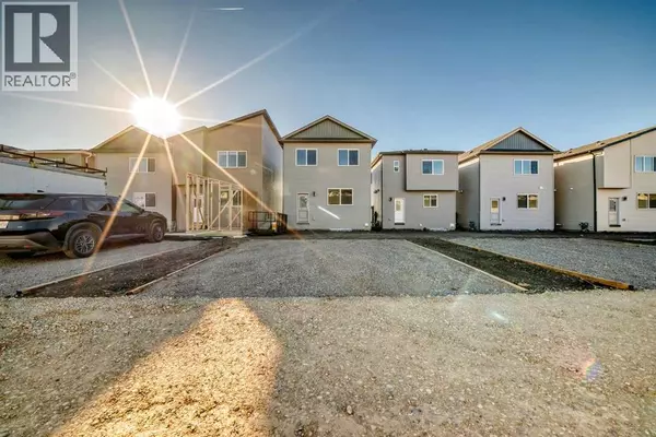 Calgary, AB T2A8A1,144 Belvedere Park SE