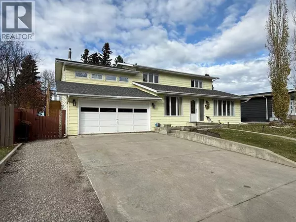 104 Mistaya Road, Hinton, AB T7V1T3