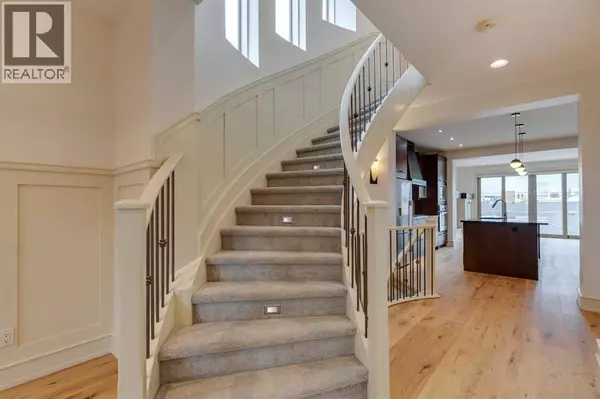 Calgary, AB T2T1W7,2005 32 Avenue SW