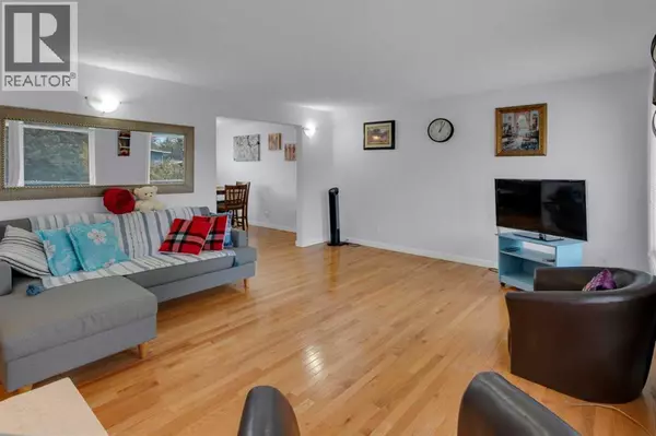 Calgary, AB T3A0S9,5122 48 Street NW