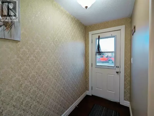 Claresholm, AB T0L0T0,119 47 Avenue W