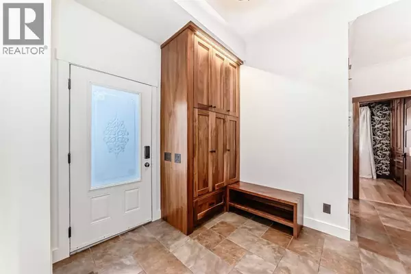 Calgary, AB T3L0B2,2 Tuscany Estates Crescent NW