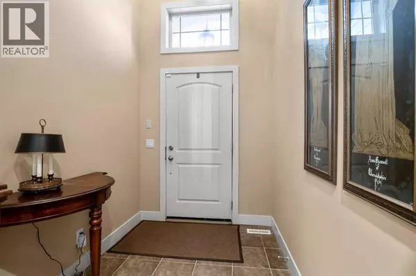 Calgary, AB T3H0M6,116 Wentworth Square SW