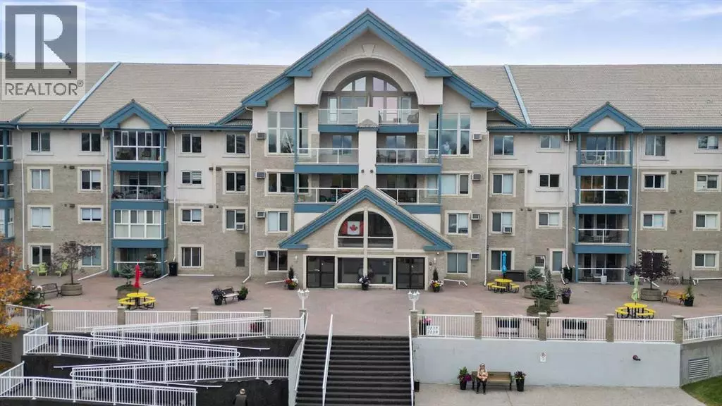 Calgary, AB T3H3L7,404, 7239 Sierra Morena Boulevard SW