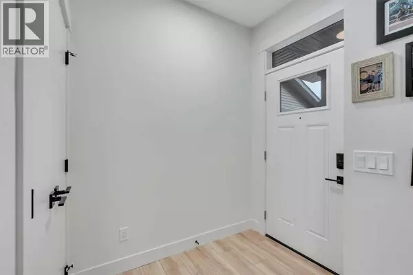 Airdrie, AB T4B5M1,941 Cobblemore Common SW