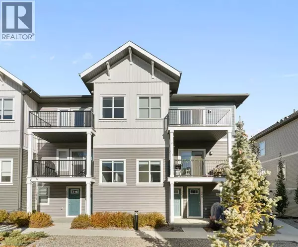 Cochrane, AB T4C2C5,605, 24 Rivercrest Drive