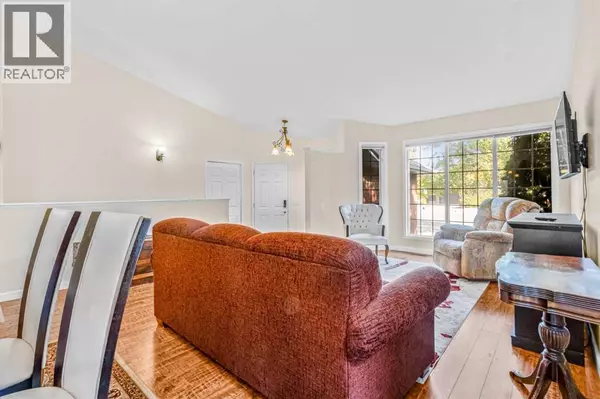 Calgary, AB T3G3X4,968 Citadel Drive NW