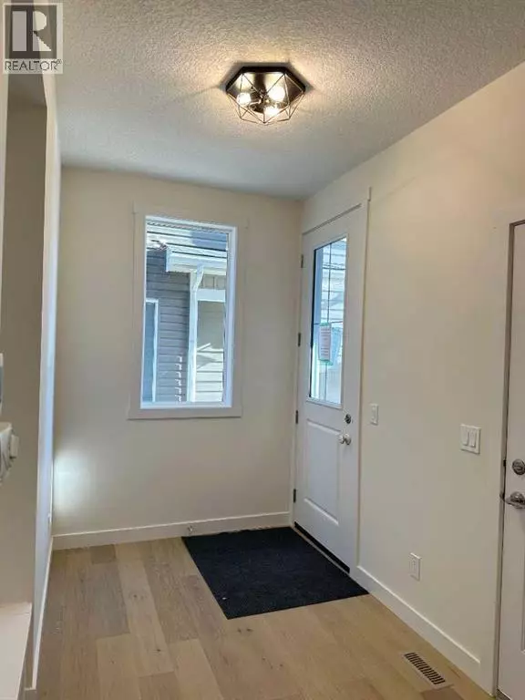 Chestermere, AB T1X2Z9,249 Waterford Way