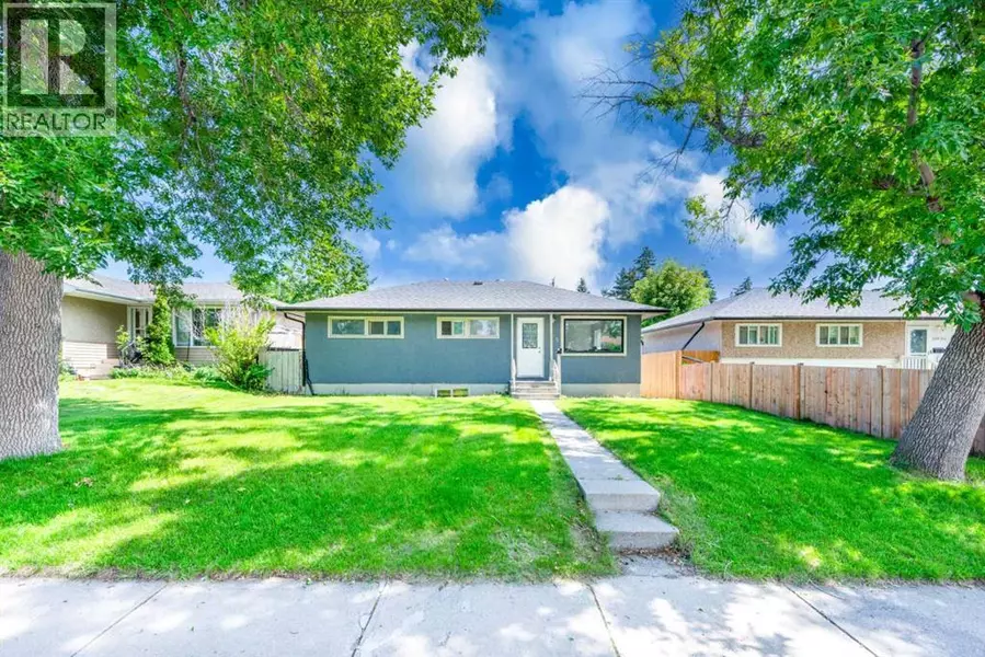 2210 35 Street SE, Calgary, AB T2B0X1