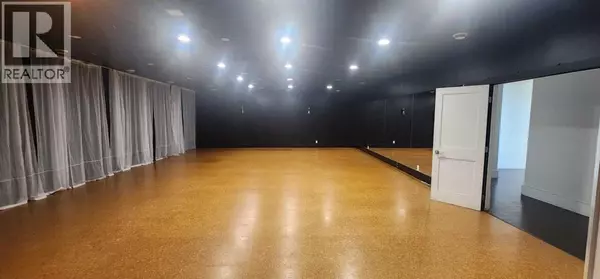 Calgary, AB T1Y7K7,2763 SUNRIDGE Way NE