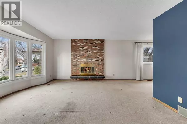 Calgary, AB T1Y2R8,4632 26 Avenue NE