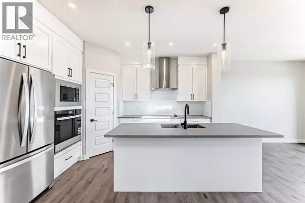 Cochrane, AB T4C3E6,123 Saddlebred Place