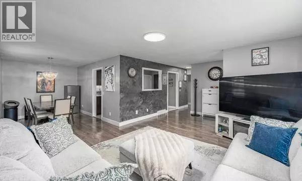 Calgary, AB T1Y1V3,6707 23 Avenue NE