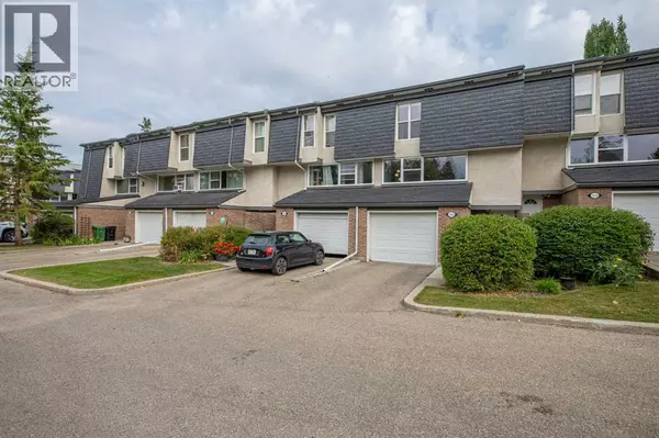 352 Brae Glen Road SW, Calgary, AB T2W1B6