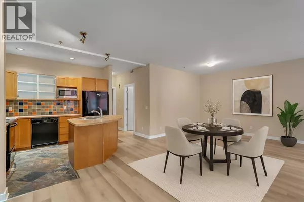 Calgary, AB T2E3W8,403, 718 5 Street NE