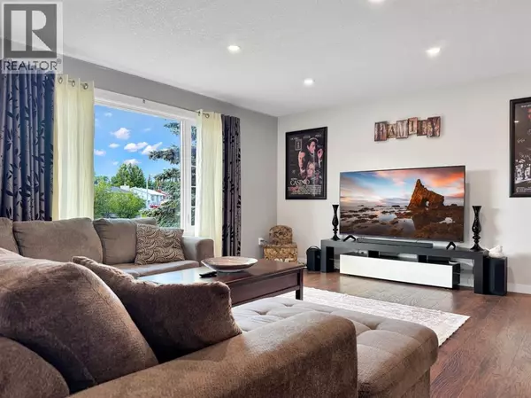 Grande Cache, AB t0e0y0,10633 104 Avenue