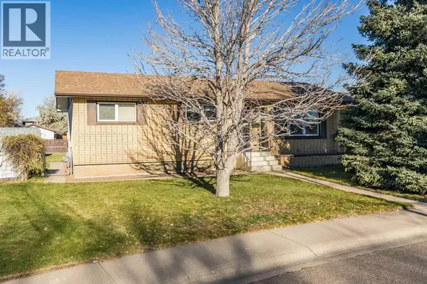 Medicine Hat, AB T1B1P8,8 Ross Glen Green SE