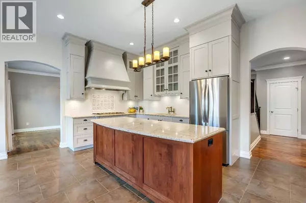 Calgary, AB T3A4R2,5512 Baroc Road NW