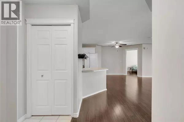 Calgary, AB T3H5R2,2107, 7451 Springbank Boulevard SW