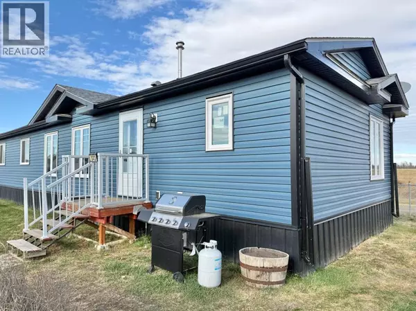 Duchess, AB T0J0Z0,323, 349 Railway Avenue W