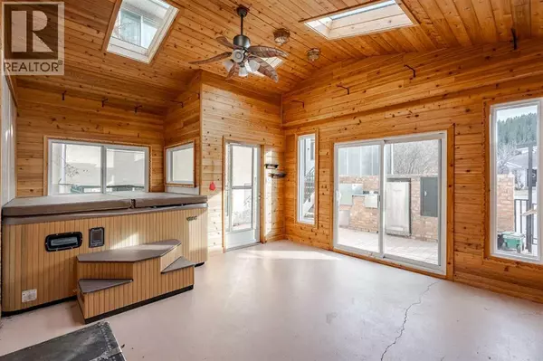 Cochrane, AB T4C1K5,301 Riverview Green