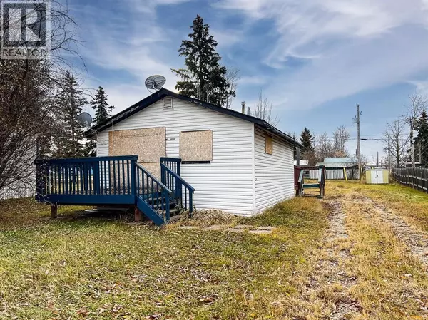 Valleyview, AB T0H3N0,5302, 5304 & 5306 50 Avenue