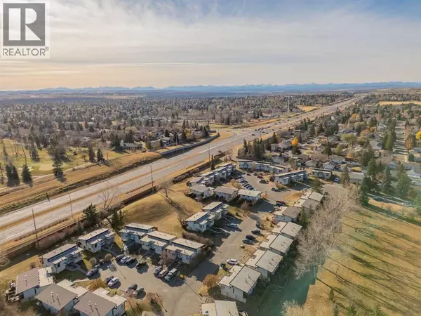 Calgary, AB T2W2E7,27A, 333 Braxton Place SW