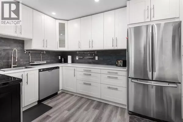 Calgary, AB T3A2C9,3201, 4001C 49 Street NW