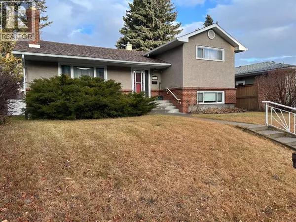 Calgary, AB T2M4H2,3008 Morley Trail NW